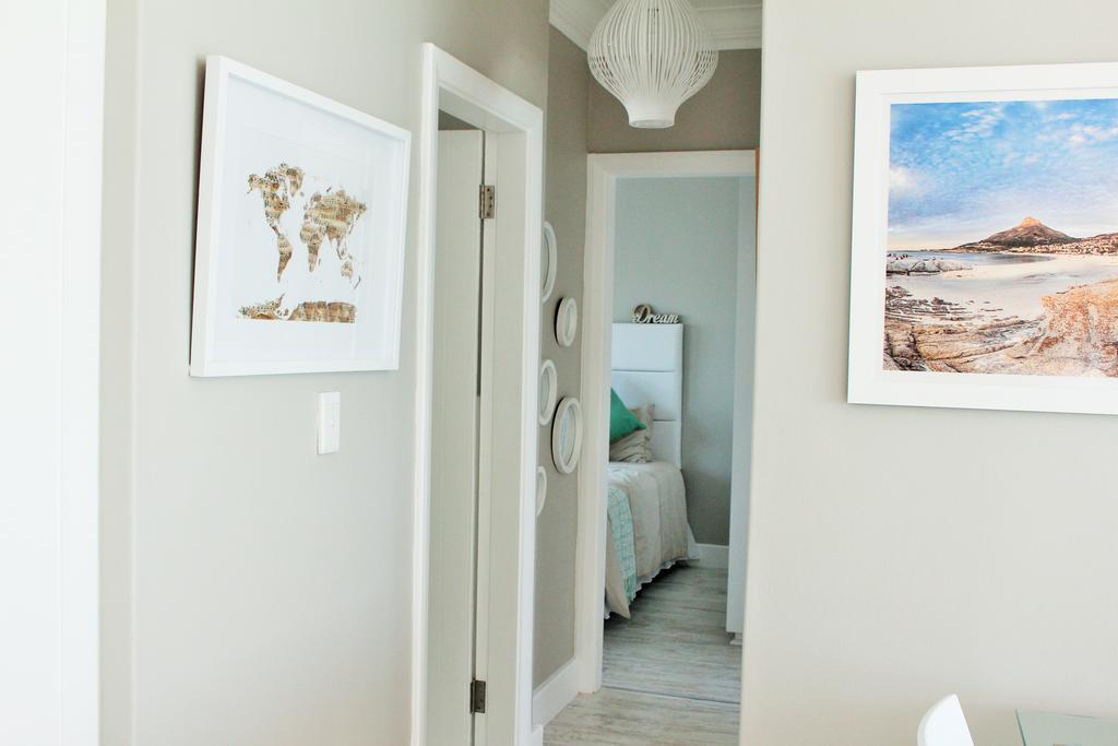 Blouberg Beachfront Apartment Bloubergstrand Rum bild